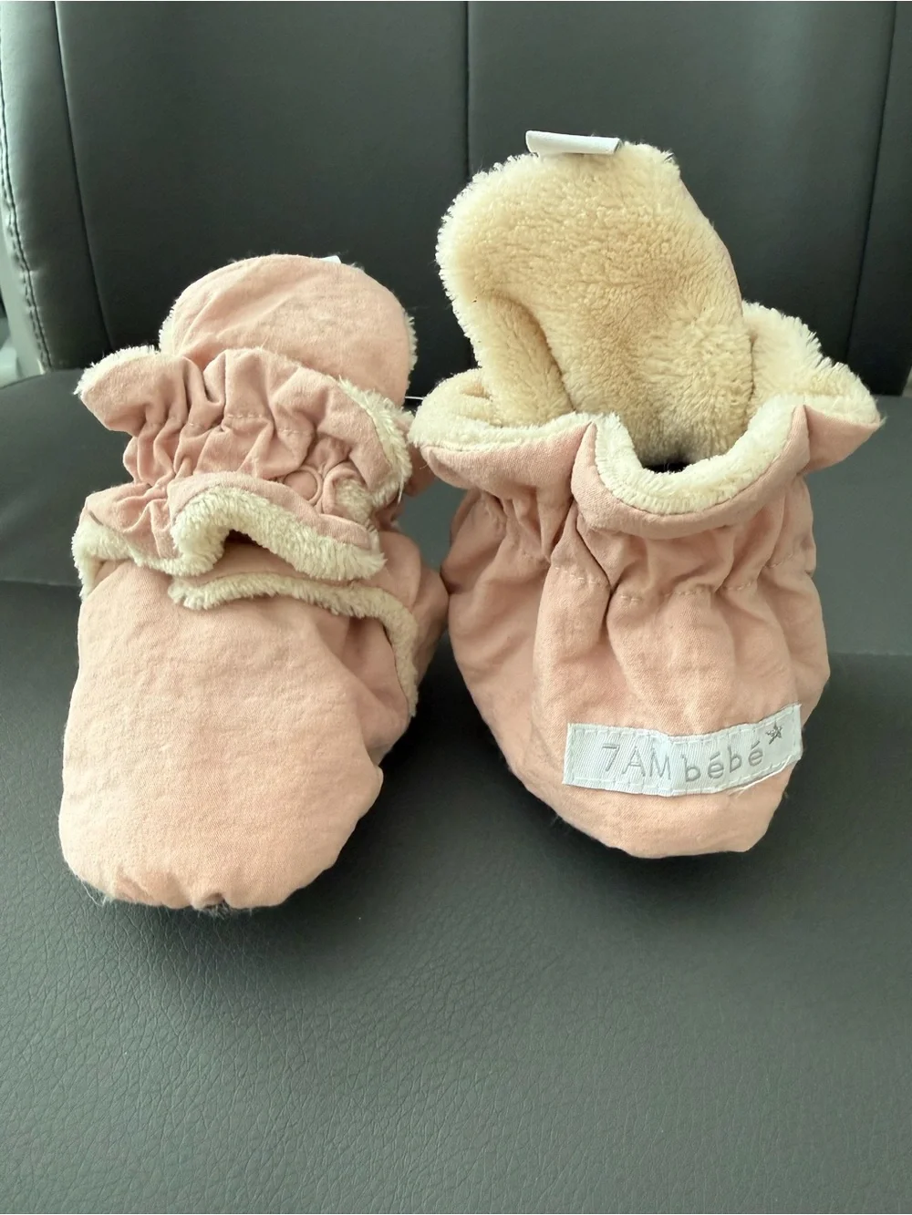 7AM Enfant Baby Bootie Slippers - NWT
